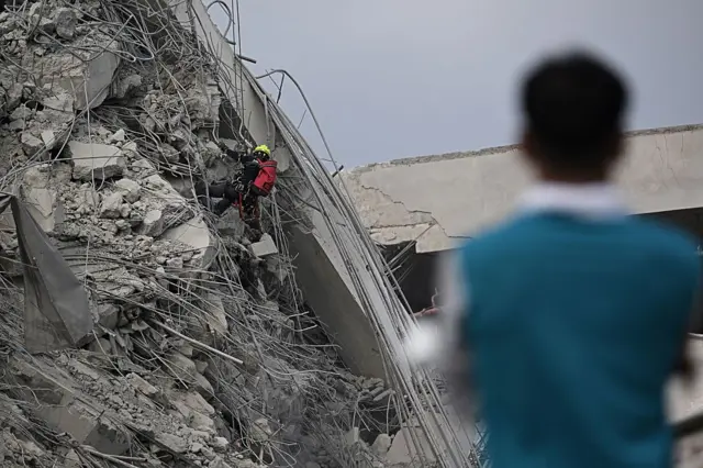 ၂၀၂၅ မတ် ငလျင်မှာပြိုကျခဲ့တဲ့ ၃၄ ထပ်ရှိတဲ့ ဆောက်လက်စအဆောက်အဦ(ပုံဟောင်း)