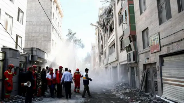 የአደጋ ጊዜ ሠራተኞች በጥተቱ ስፍራ