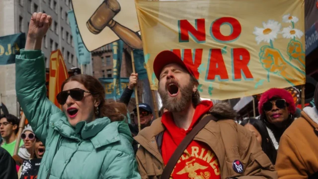 যুদ্ধবিরোধী বিক্ষোভ