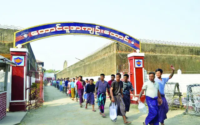 စစ်ကော်မရှင်ထုတ်ပြန်ကြေညာတဲ့ ၂၀၂၆ မတ် ၂ ရက် လွတ်ငြိမ်းခွင့်နဲ့ လွတ်မြောက်လာတဲ့ တောင်ငူထောင်က အကျဥ်းသားတွေ