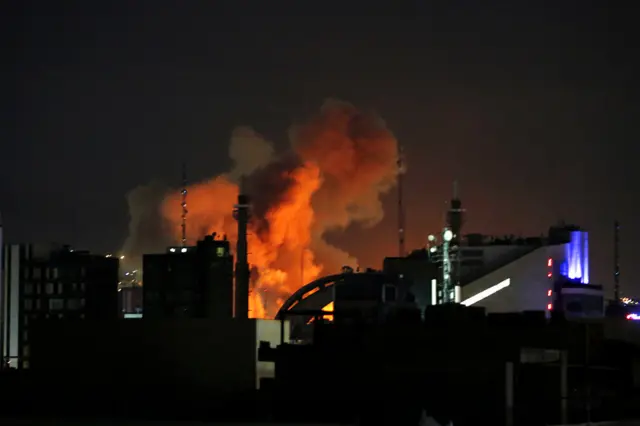 မတ်လ ၁ ရက်မှာ အီရန်နိုင်ငံ၊ တီဟီရန်မြို့မှာ ပေါက်ကွဲမှုဖြစ်အပြီး မြင်ကွင်း