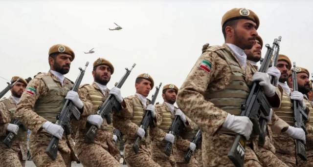 وزارة الدفاع الإيرانية