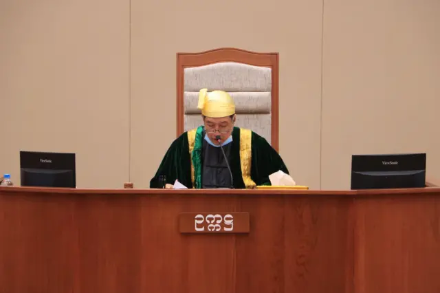 ၂၀၂၀ ပြည်နှစ် စက်တင်ဘာလတုန်းက ပြုလုပ်တဲ့ ဒုတိယအကြိမ် မကွေးတိုင်းလွှတ်တော်မှာ ဥက္ကဋ္ဌအဖြစ်မြင်ရတဲ့ ဦးတာ