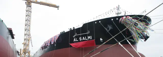 صورة أرشيفية ناقلة نفط خام كويتية عملاقة تدعى (السالمي)