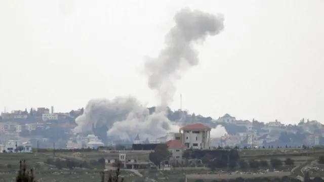 የእስራኤል ጦርን እና ሄዝቦላህ በደቡባዊ ሊባኖስ የሚያደረጉትን ውጊያ ተከትሎ ቴል አቪቭ በአካባቢው ከፍተኛ ድብደባ እየፈጸመች ነው