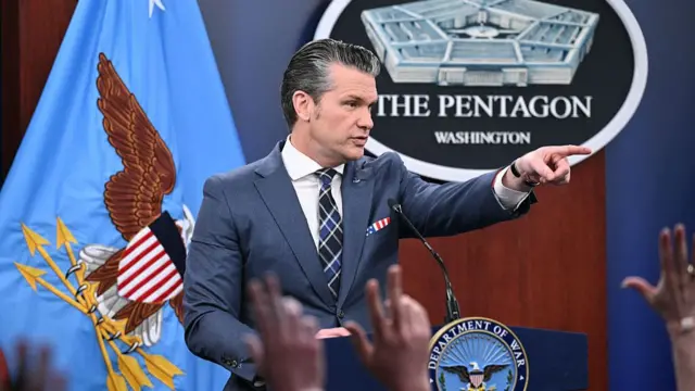 امریکی وزیر دفاع پیٹ ہیگسیتھ