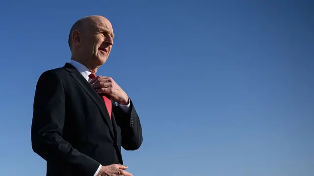 برطانوی وزیر دفاع جان ہیلی