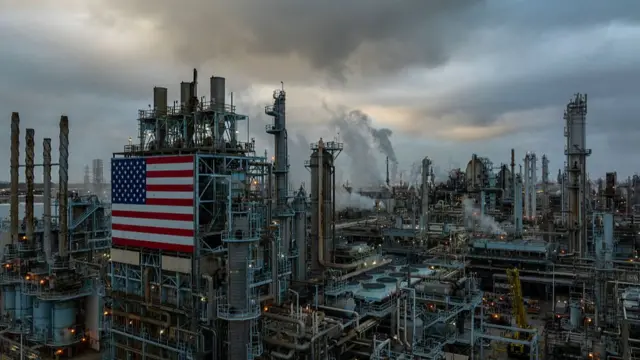 तेल रिफ़ाइनरी