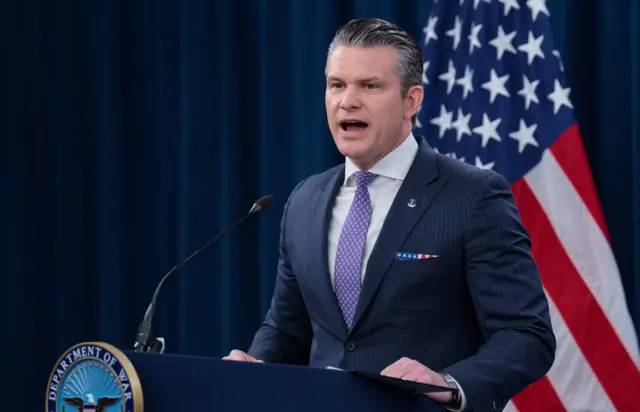Pete Hegseth mu kiganiro n'abanyamakuru kuri uyu wa kabiri muri Pentagon