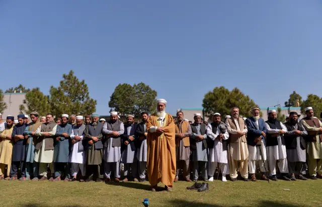 поминальная молитва за Али Хаменеи в Пакистане