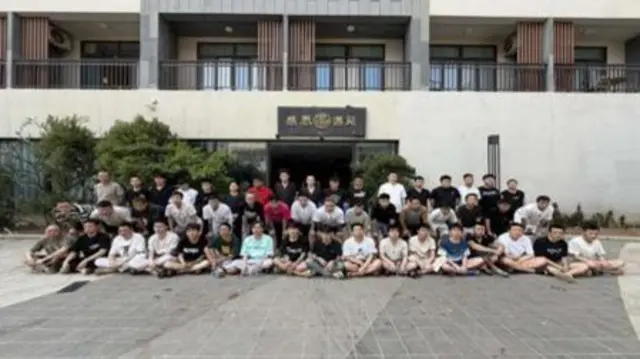 တာချီလိတ်မှာ ဖမ်းဆီးရမိတဲ့ တရုတ်နိုင်ငံသားတွေ