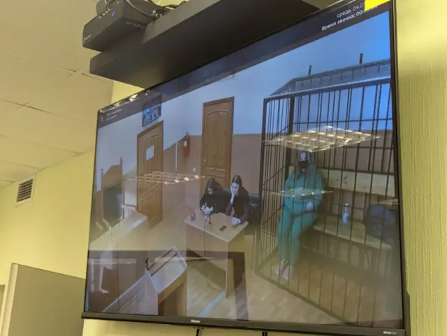 «Медиазона» опубликовало фото из суда