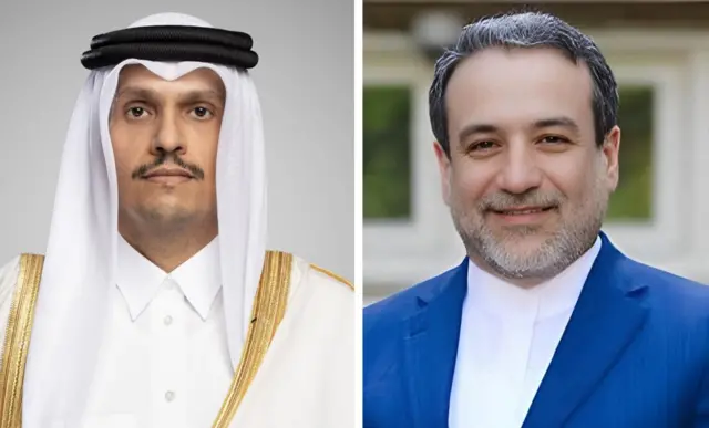 وزير الخارجية الإيراني عباس عراقجي (يمين)، ورئيس الوزراء ووزير الخارجية القطري محمد بن عبد الرحمن آل ثاني