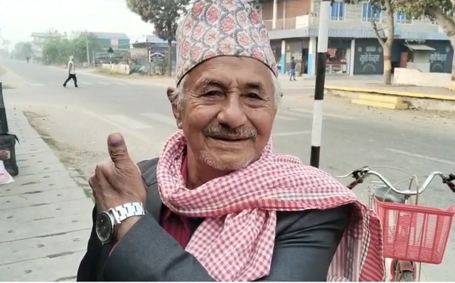 चितवनका ८६ वर्षीय नारायण श्रेष्ठ