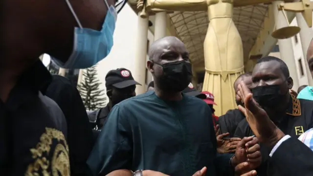 Abba Kyari bụ onye uweojii Naịjirịa a ma ama maka ike ọ kpara ibuso ndị ekperima agha