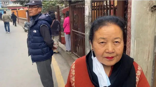 दुर्गा लामा र उनका पति कृष्णबहादुर लामा