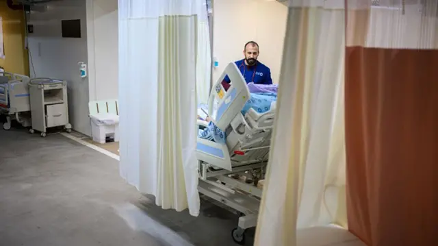 مستشفى في إسرائيل.