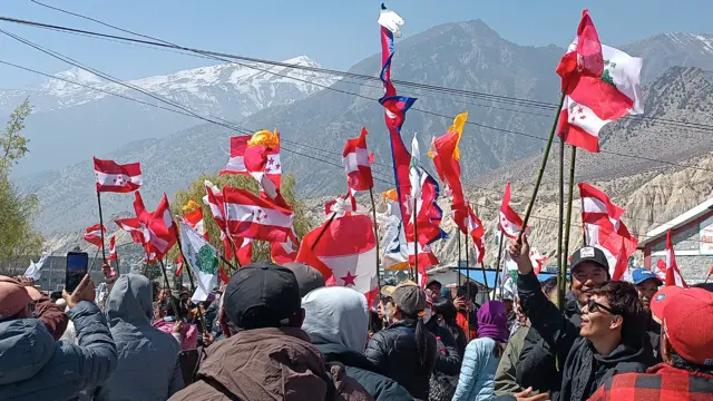 मुस्ताङमा नेपाली कांग्रेसका समर्थकहरू