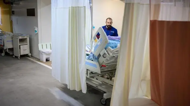 হাসপাতাল