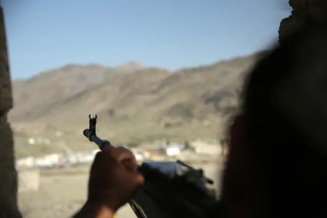 عکسی از یک تفنگ