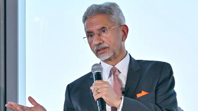 एस जयशंकर