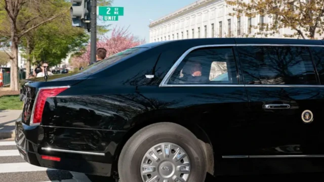 डोनाल्ड ट्रंप