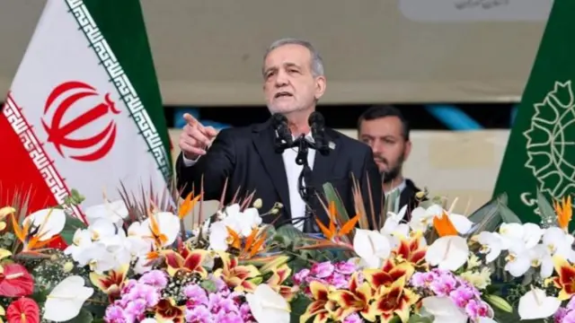 يشغل مسعود بزشكيان منصب رئيس إيران منذ عام 2024، وليس من الواضح ما إذا كان هو الشخص الذي كان ترامب يشير إليه.