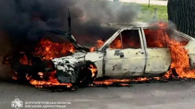 горящая машина в Никополе