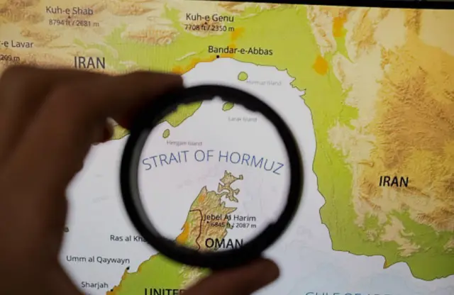 Ifoto igaragaza umuhora wa Hormuz aho uherereye