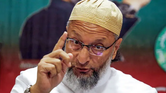 असदुद्दीन ओवैसी