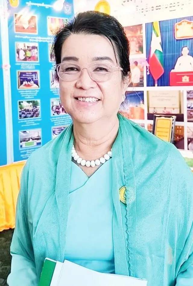 ဒေါက်တာစုစုဒွေး