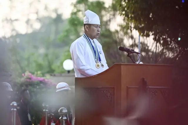 ၂၀၂၅ လွတ်လပ်ရေးနေ့ပွဲမှာတွေ့ရတဲ့ ဒုချုပ်ဟောင်း ဦးစိုးဝင်း