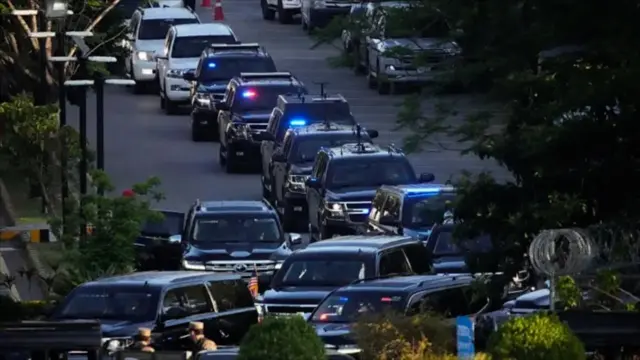 جی‌دی ونس و هیئت امریکایی در حال ترک پاکستان پس از به‌نتیجه نرسیدن مذاکرات با ایران