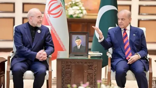 Wakilin Iran da firaministan Pakistan