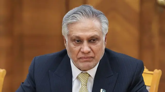 इसहाक़ डार