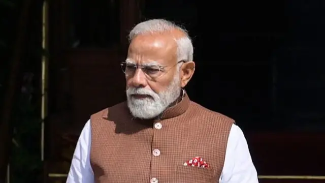 नरेंद्र मोदी