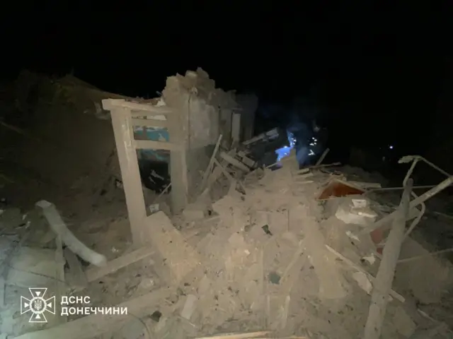 Разрушенный дом.