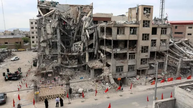 Inzu yo guturamo yangijwe n'igisasu i Tehran muri Iran