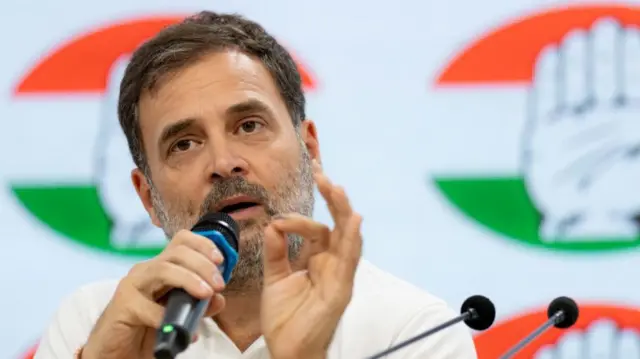 राहुल गांधी