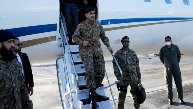 आसिम मुनीर