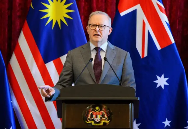 آنتونیو آلبانیزی، نخست‌وزیر استرالیا