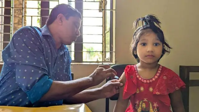 সোমবার থেকে সারাদেশে শুরু হবে টিকা কার্যক্রম