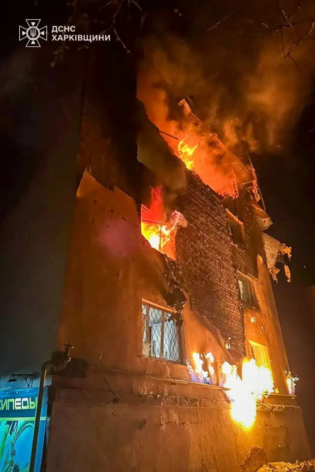 Пожар после атаки БПЛА на Чугуев