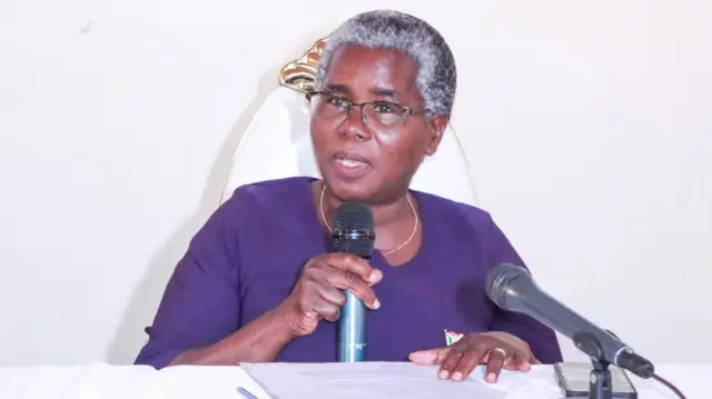 Umushikiranganji Dr Lydwine Baradahana ajejwe amagara y'abantu mu Burundi