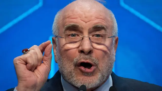 बाग़र ग़ालिबाफ़ ईरानी संसद के स्पीकर हैं और उन्होंने अमेरिका को ज़मीनी हमले की चुनौती दी है