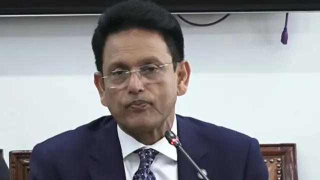 শিক্ষা এবং প্রাথমিক ও গণশিক্ষামন্ত্রী আ ন ম এহছানুল হক মিলন