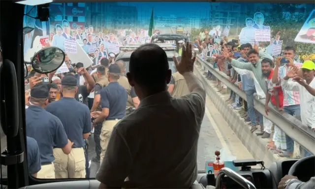 প্রধানমন্ত্রী হিসেবে দায়িত্ব নেওয়ার পর এবার প্রথম বগুড়া সফরে গেলেন তারেক রহমান