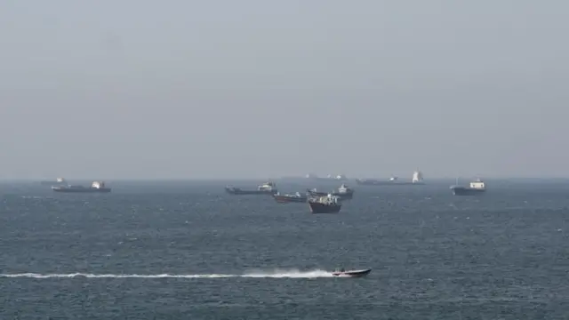 በሆርሙዝ ወሽመጥ ሚንቀሳቀሱ መርከቦች