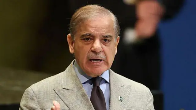 பாகிஸ்தான் பிரதமர் ஷெபாஸ் ஷெரீஃப்