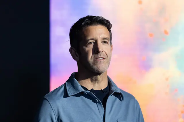 ဟာ့ဒ်ဝဲ အင်ဂျင်နီယာဌာန အကြီးတန်း ဒုဥက္ကဋ္ဌအဖြစ်တာဝန်ယူထားတဲ့ ဂျွန် တားနက်စ်ကို ပြီးခဲ့တဲ့ မတ်လတုန်းကတွေ့ရတာဖြစ်ပါတယ်